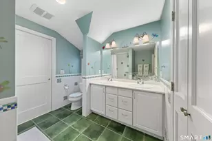 179 Lawrence Rd, Fairfield, CT 06824 - Photo 24