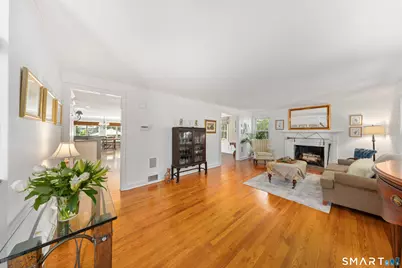 179 Lawrence Road, Fairfield, CT 06824 - Photo 4