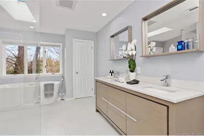 13 Old Stamford Road #13, New Canaan, CT 06840 - Photo 22