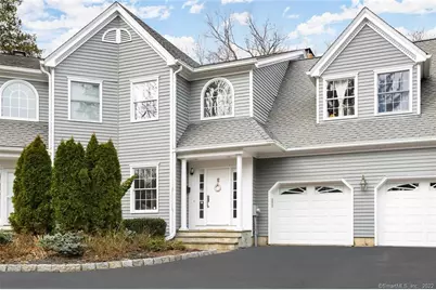 13 Old Stamford Road #13, New Canaan, CT 06840 - Photo 4