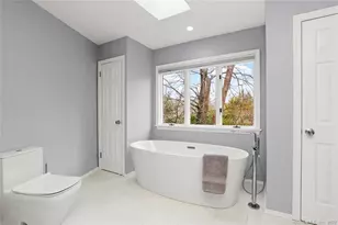 13 Old Stamford Rd, New Canaan, CT 06840 - Photo 20