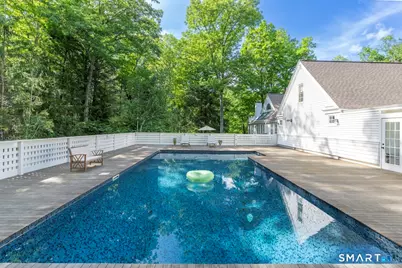 19 Hemlock Lane, Salisbury, CT 06068 - Photo 2