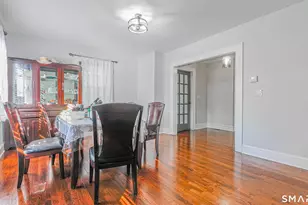 1210 Laurel Ave, Bridgeport, CT 06604 - Photo 18
