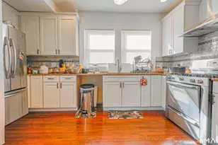 1210 Laurel Ave, Bridgeport, CT 06604 - Photo 8