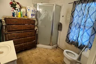 15 Montgomery St, Danbury, CT 06810 - Photo 18