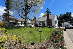 1683 Baldwin St, Waterbury, CT 06706 - Photo 2