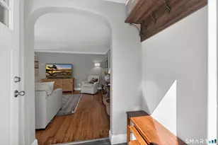 22 Camore St, Stamford, CT 06905 - Photo 4