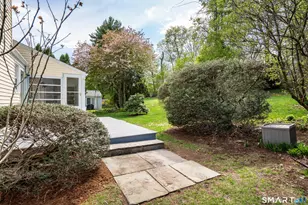 49 Foxridge Rd, West Hartford, CT 06107 - Photo 34