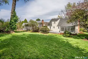 49 Foxridge Rd, West Hartford, CT 06107 - Photo 32