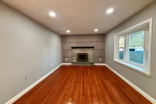 22 Pine St, Waterford, CT 06385 - Photo 6