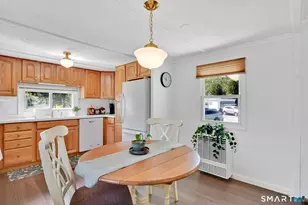 39 Old Wood Rd, Mansfield, CT 06268 - Photo 20