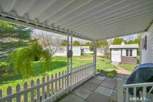 39 Old Wood Rd, Mansfield, CT 06268 - Photo 10