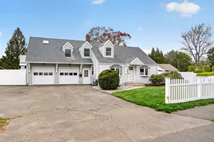 120 S Pine Creek Rd, Fairfield, CT 06824 - Photo 30