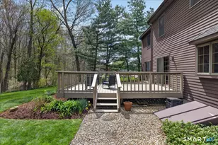 24 Country Way, Wallingford, CT 06492 - Photo 32
