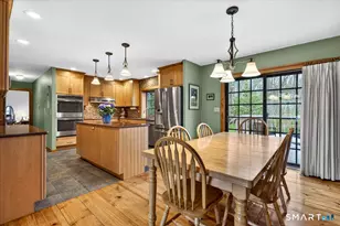 24 Country Way, Wallingford, CT 06492 - Photo 10