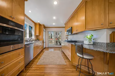 7 Shirecrest, Avon, CT 06001 - Photo 8