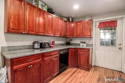 30 Lenox Avenue, Stamford, CT 06906 - Photo 12