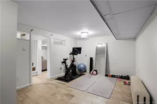 80 Ridgewood Ave, Stamford, CT 06907 - Photo 26