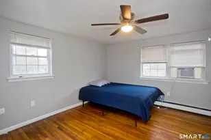 21 Lownds Dr, Windsor Locks, CT 06096 - Photo 6