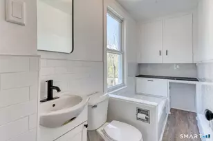 84 Jackson St, Torrington, CT 06790 - Photo 26