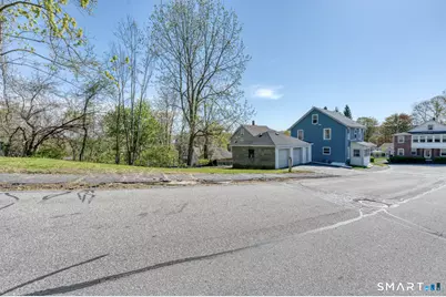 84 Jackson Street, Torrington, CT 06790 - Photo 32