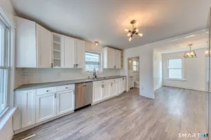 84 Jackson St, Torrington, CT 06790 - Photo 10
