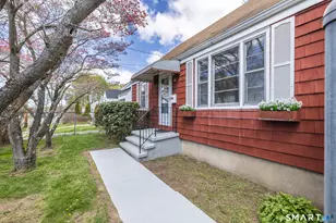 150 Trumbull Ave, Bridgeport, CT 06606 - Photo 4