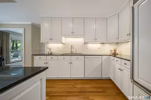 5 Boxwood Cir, Avon, CT 06001 - Photo 8