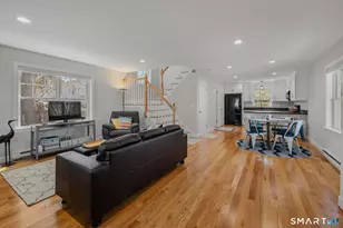 12 Sander St, New London, CT 06320 - Photo 4