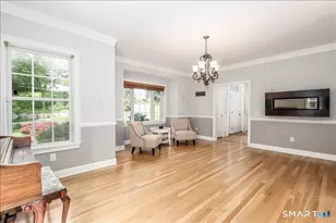 8 Rock Ridge Ct, New Fairfield, CT 06812 - Photo 8