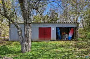 1323 Baldwin Hill Rd, Ledyard, CT 06335 - Photo 4