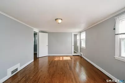 35 Sequin Street, Hartford, CT 06106 - Photo 10