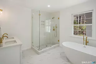 171 Proprietors Crossing, New Canaan, CT 06840 - Photo 24