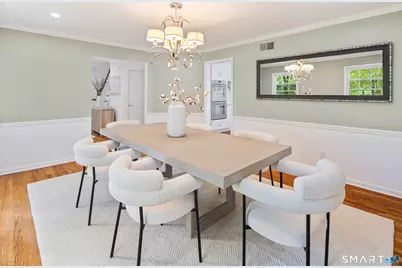 171 Proprietors Crossing, New Canaan, CT 06840 - Photo 8
