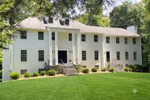 171 Proprietors Crossing, New Canaan, CT 06840 - Photo 1