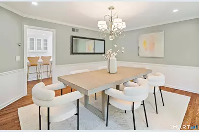 171 Proprietors Crossing, New Canaan, CT 06840 - Photo 6