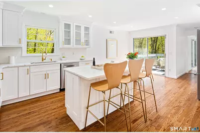 171 Proprietors Crossing, New Canaan, CT 06840 - Photo 10