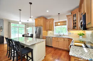 1 Ridgeview Dr, Farmington, CT 06032 - Photo 8