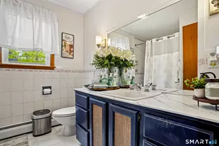 7 Newport Dr, Waterbury, CT 06705 - Photo 20