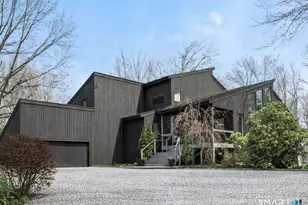 14 White Oak Ln, Weston, CT 06883 - Photo 2