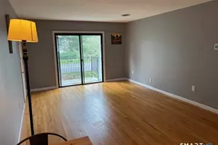 258 Richard St, Newington, CT 06111 - Photo 4