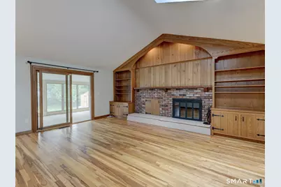 62 Butternut Circle, Wethersfield, CT 06109 - Photo 10