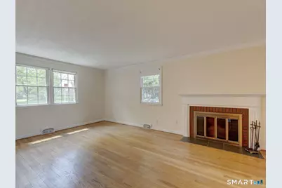 62 Butternut Circle, Wethersfield, CT 06109 - Photo 12