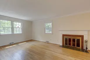 62 Butternut Cir, Wethersfield, CT 06109 - Photo 12