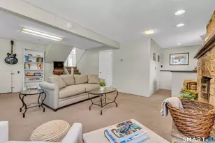44 Palmer Woods Cir, Branford, CT 06405 - Photo 26