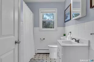 44 Palmer Woods Cir, Branford, CT 06405 - Photo 20