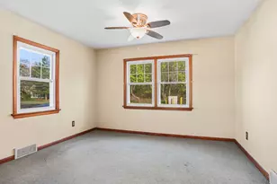 171 Old Point Rd, Milford, CT 06460 - Photo 10