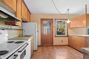 171 Old Point Rd, Milford, CT 06460 - Photo 14