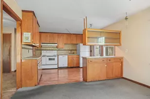 171 Old Point Rd, Milford, CT 06460 - Photo 12