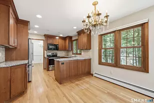 28 Green Woods Ln, Farmington, CT 06085 - Photo 14